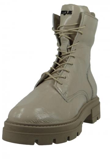 Ботинки на шнуровке