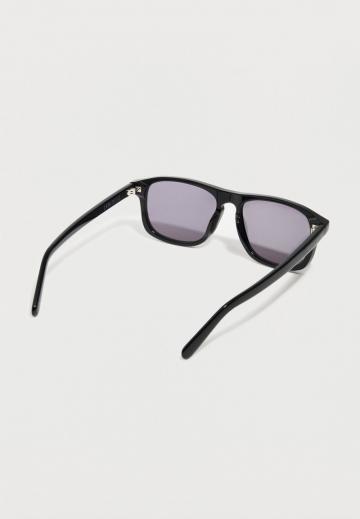 Солнечные очки