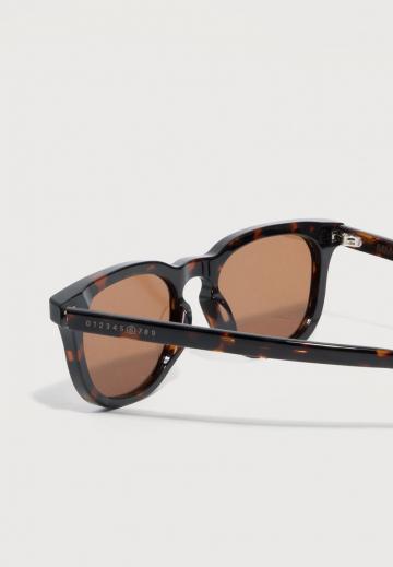 Солнечные очки