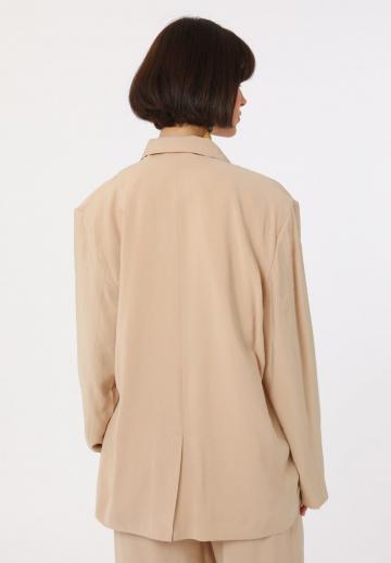 Короткое пальто