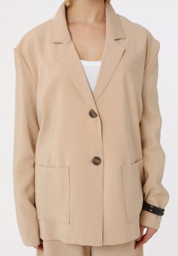 Короткое пальто