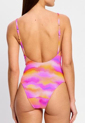 Слитный купальник