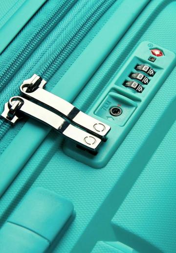 Набор чемоданов