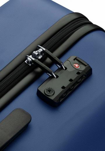 Чемодан на колесах