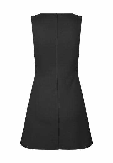 Короткое платье