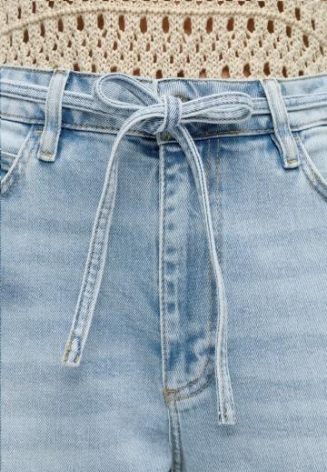 Свободные джинсы