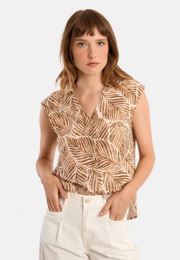 Блузка без рукавов