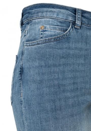 Короткие джинсы