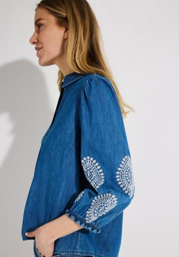 Джинсовая блузка