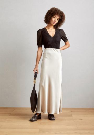 Кружевная блузка