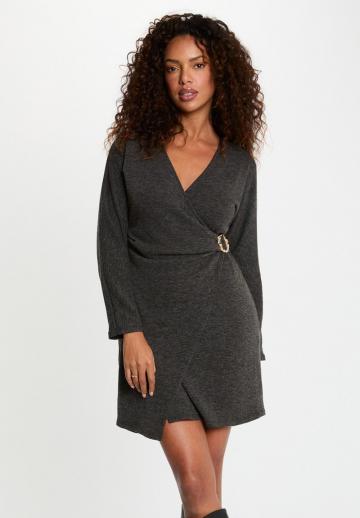 Вязаное платье