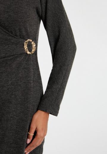 Вязаное платье