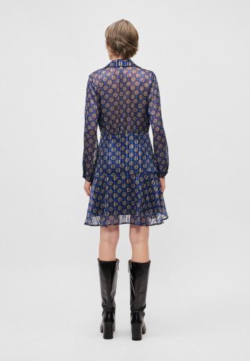 Короткое платье