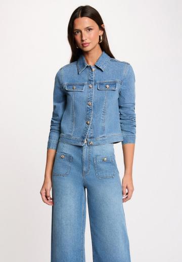 Джинсовый комбинезон