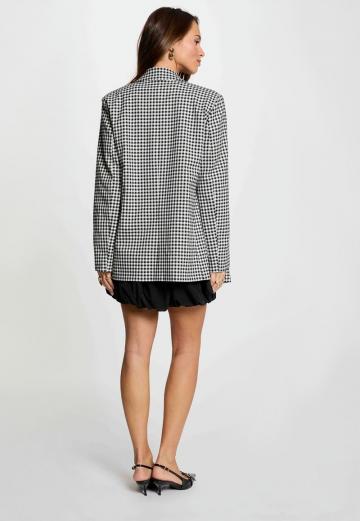 Короткое пальто