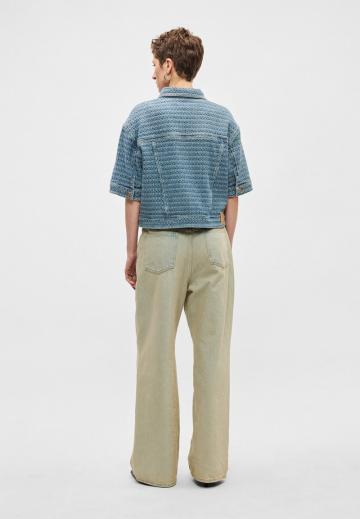 Джинсовая куртка