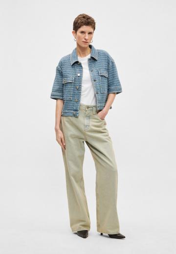 Джинсовая куртка