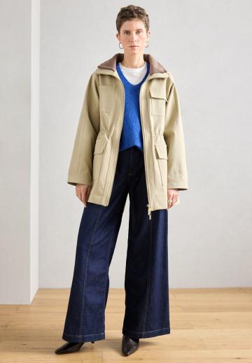 Куртка с накладнымит карманами