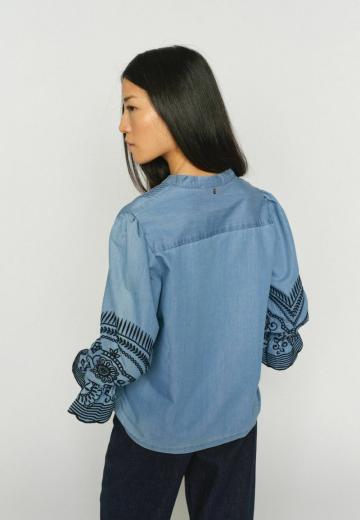 Блузка-рубашка