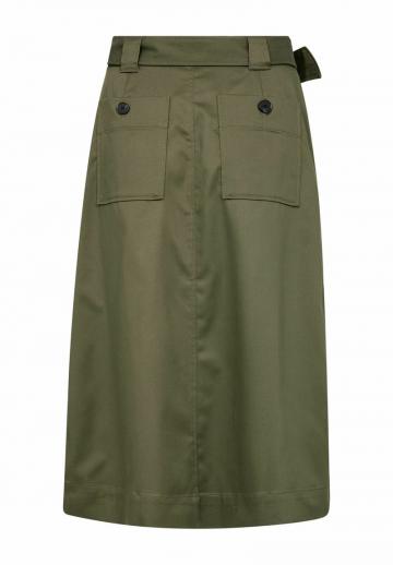 Юбка с накладными карманами