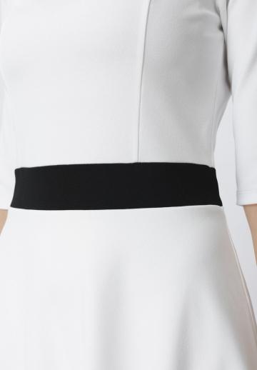 Вязаное платье