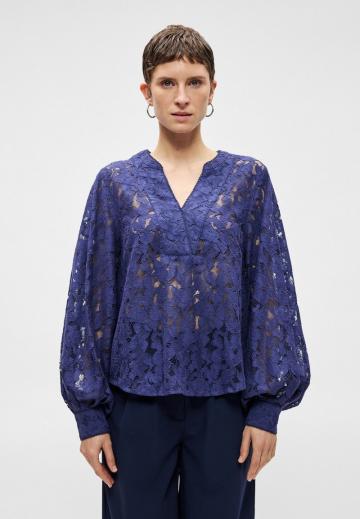 Кружевная блузка