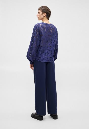 Кружевная блузка