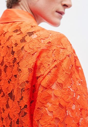 Кружевная блузка