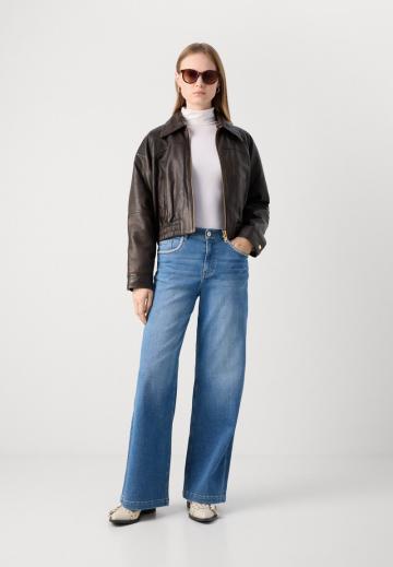 Широкие брюки