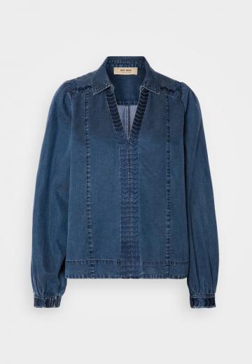 Джинсовая блузка