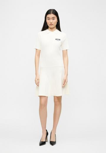 Короткое платье