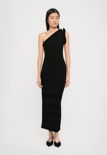 Коктейльное платье