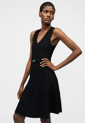 Короткое платье