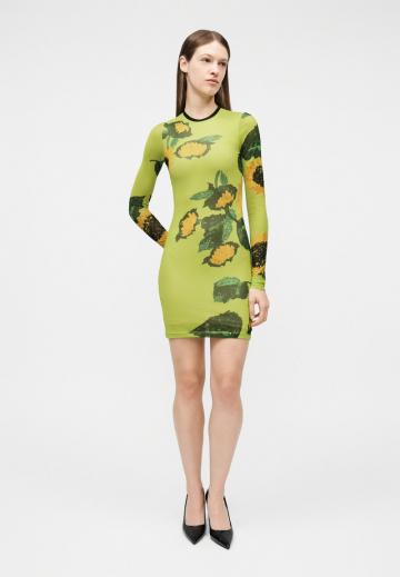 Короткое платье