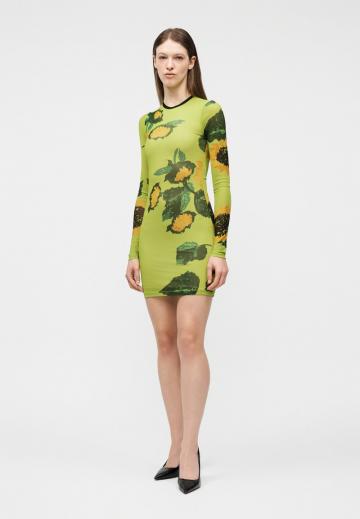 Короткое платье