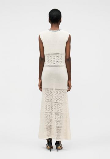 Вязаное платье