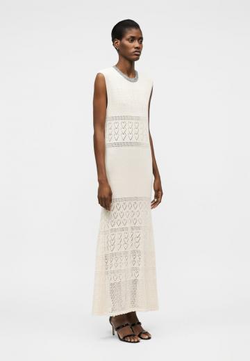 Вязаное платье