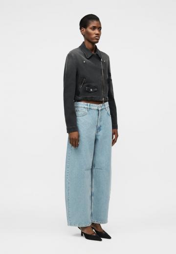 Короткая куртка