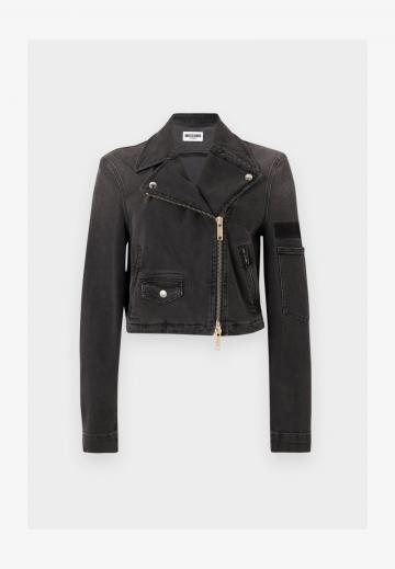 Короткая куртка