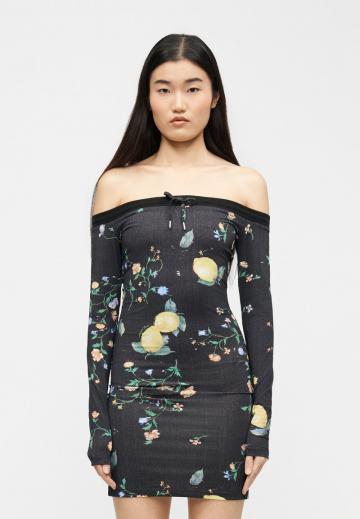 Короткое платье