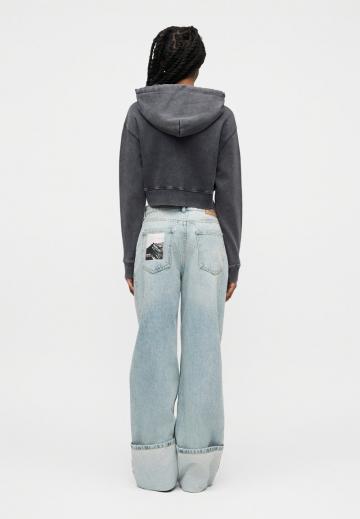 Пуловер с капюшоном