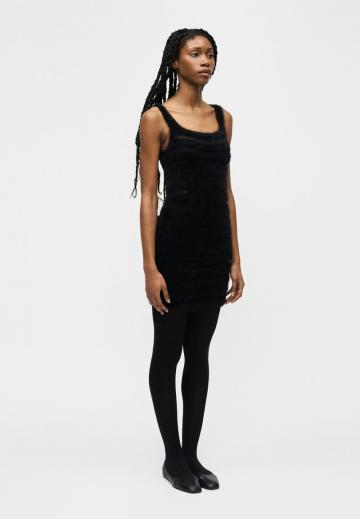 Вязаное платье