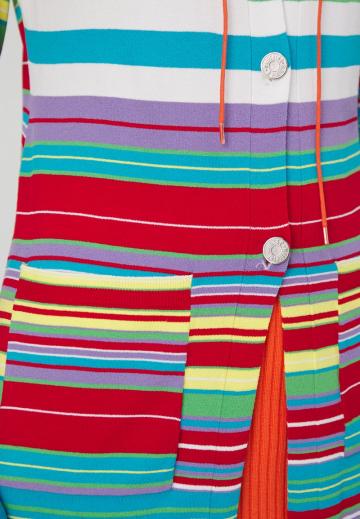 Длинный жилет