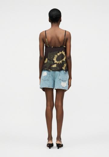 Топ на бретельках