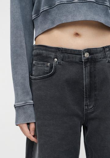 Свободные джинсы