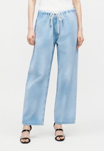 Свободные джинсы