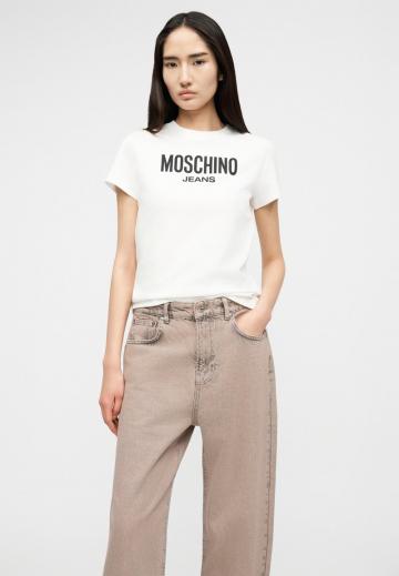 Свободные джинсы