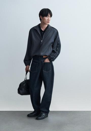 Прямые джинсы