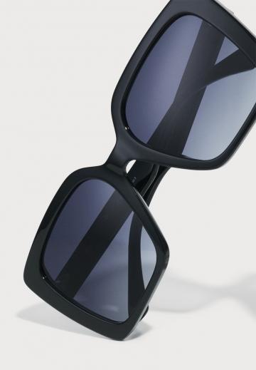 Солнечные очки