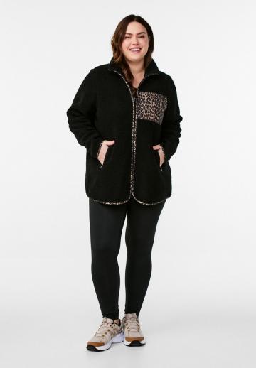 Спортивная куртка